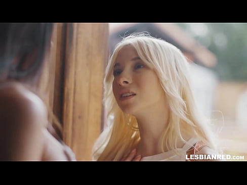 ❤️ A lány néhány hónap után hazajön, és végül a mostohaanyja punciját eszik. ️ Házi készítésű pornó at hu.redgast4asset.ru